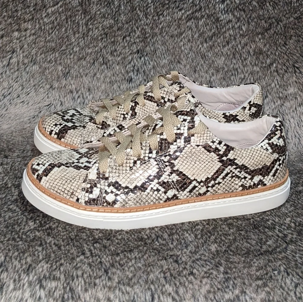 Zara Faux Python Lace Up Sneaker Women's 8 - Picture 4 of 12
